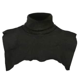 Col met rug- en borstflap acryl zwart